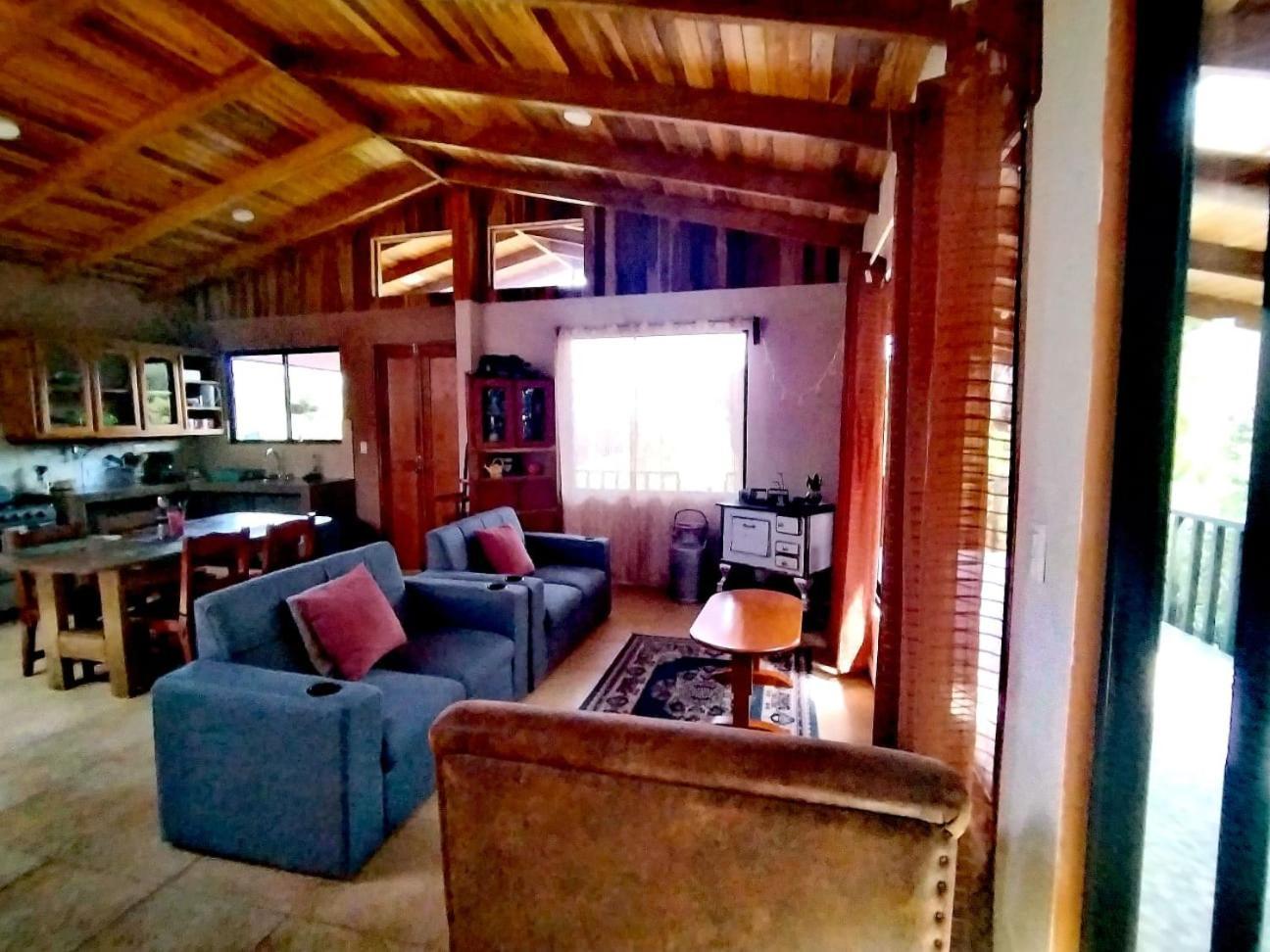 モンテベルデ Casa De Montana Tica Lindaヴィラ エクステリア 写真